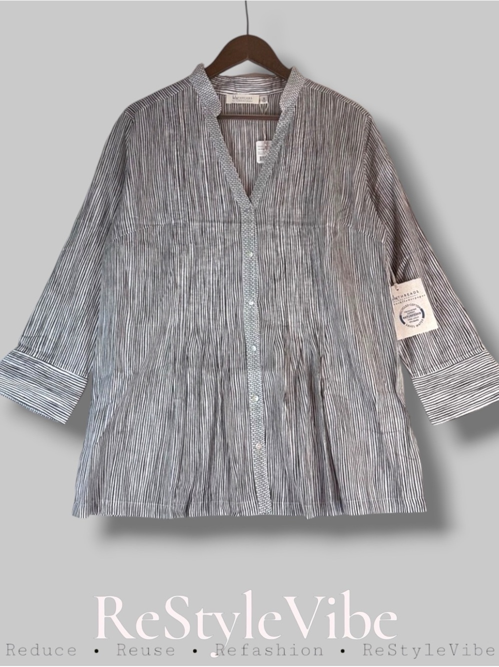 BLUTHREADS by ROCKFLOWERPAPER Women’s Size S Shirt Suri Top NWT Pintuck Button